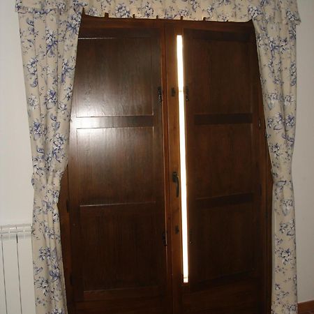 Casa Valles Adahuesca Δωμάτιο φωτογραφία