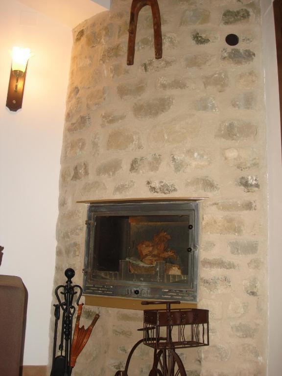Casa Valles Adahuesca Δωμάτιο φωτογραφία